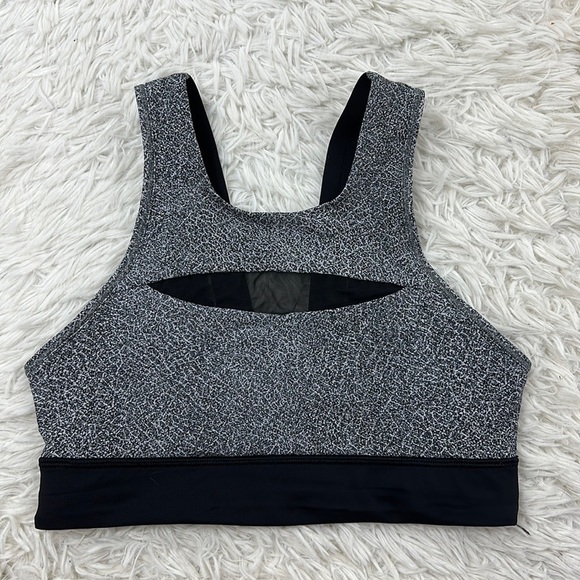 🔥$SALE$🔥 Lululemon Run The Day Bra Fractal Dark Starlight Black / Black - Picture 1 of 3